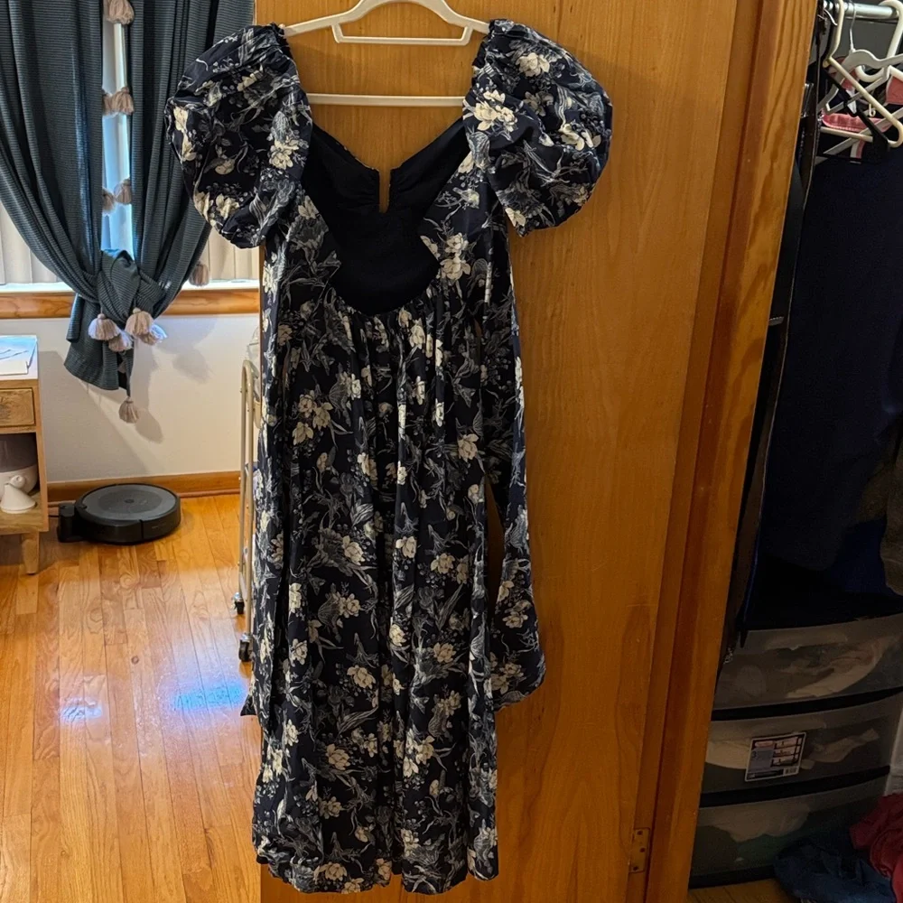 Abercrombie & Fitch Navy Floral Puff-Sleeve Maxi Dress
